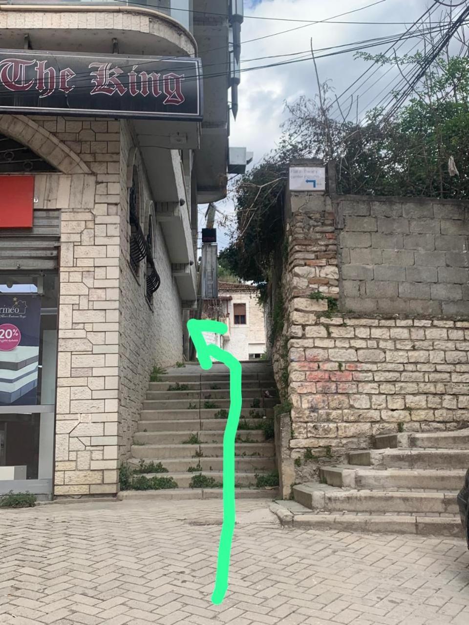 Flat In Berat'S Center 아파트 외부 사진