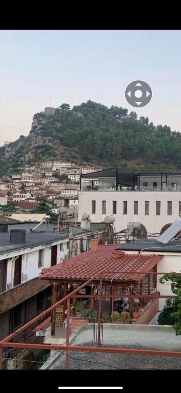 Flat In Berat'S Center 아파트 외부 사진