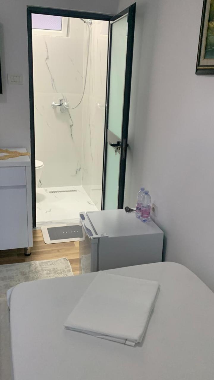 Flat In Berat'S Center 아파트 외부 사진