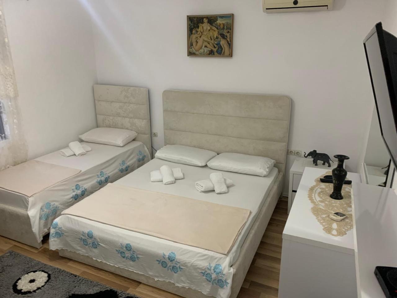 Flat In Berat'S Center 아파트 외부 사진