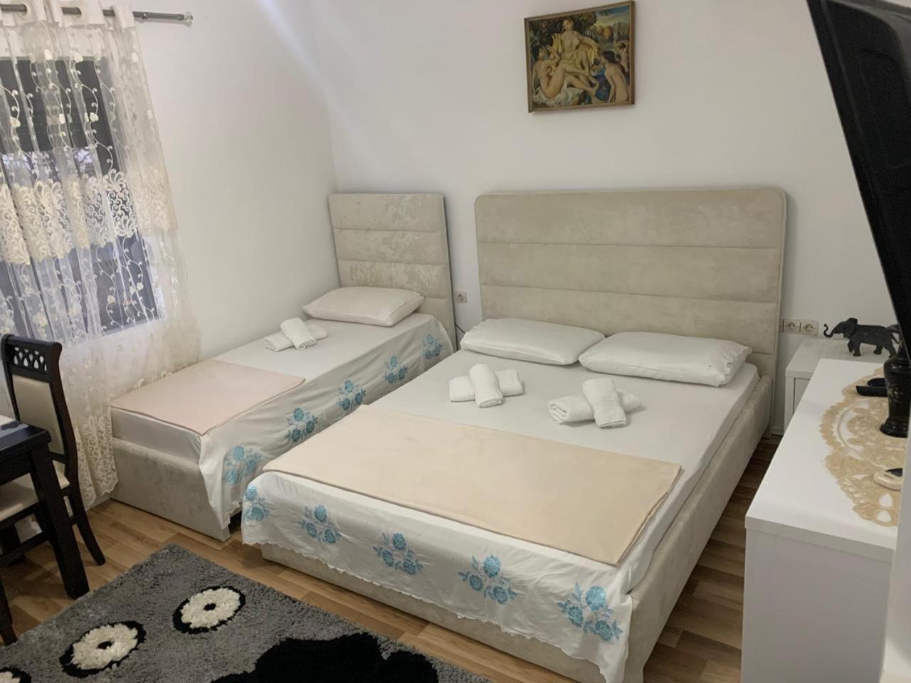 Flat In Berat'S Center 아파트 외부 사진