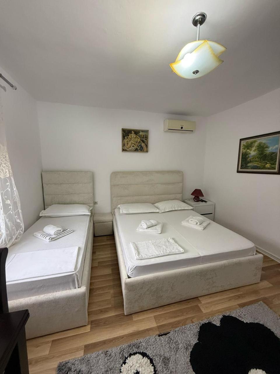 Flat In Berat'S Center 아파트 외부 사진